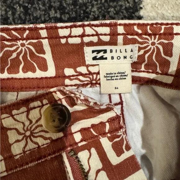 Billabong brown and cream wide leg jeans - Picture 2 of 3